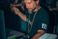 teknobox-05-04-163
