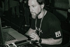 teknobox-05-04-182