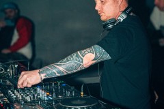 teknobox-05-04-44