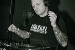 teknobox-05-04-71