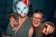 teknobox-05-04-90
